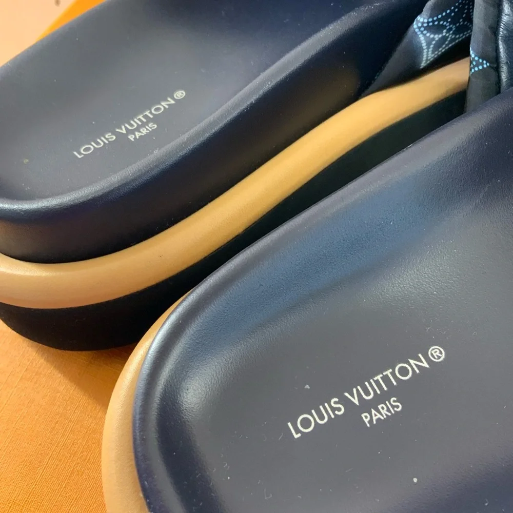 Pre Owned Louis Vuitton Sz 38 Black & Blue Monogram Padded Slide Sandals w/ Box. - Picture 4 of 10